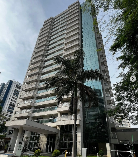 Fachada oficial do Edifício Anália Business Center no Jardim Anália Franco